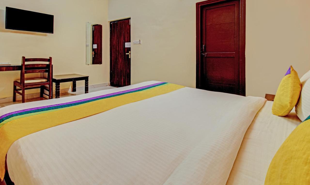 Itsy Hotels Royal Monarch Gorakhpur Exterior foto